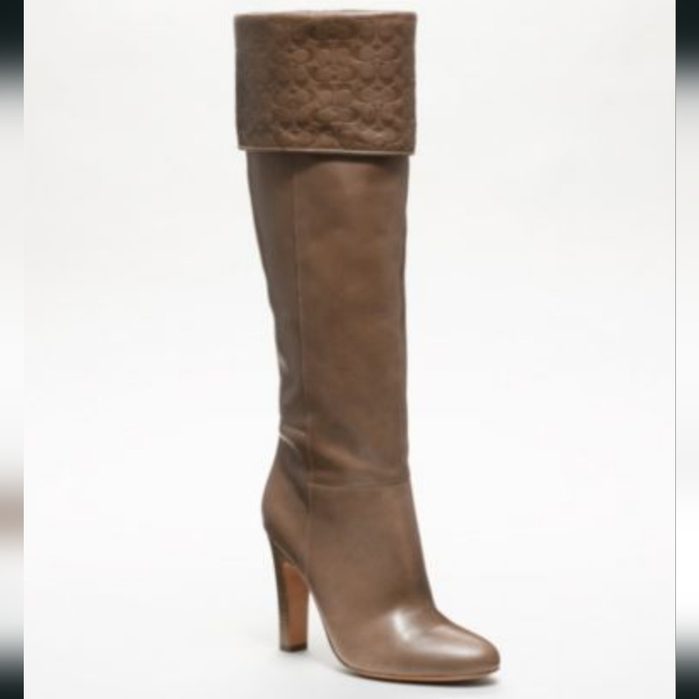 COACH Harpper Boot in Brown | Size 9